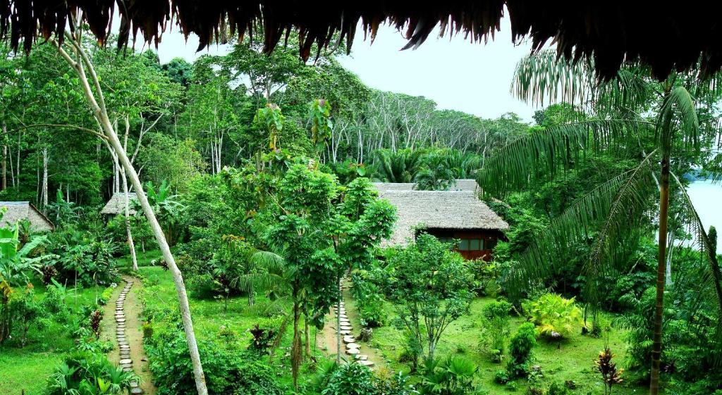 Wasai Tambopata Lodge Luaran gambar